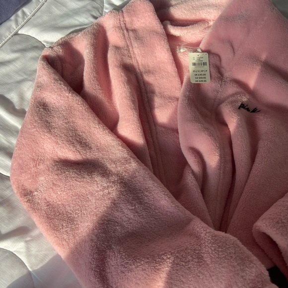 Pink Bath Robe - Picture 4 of 4